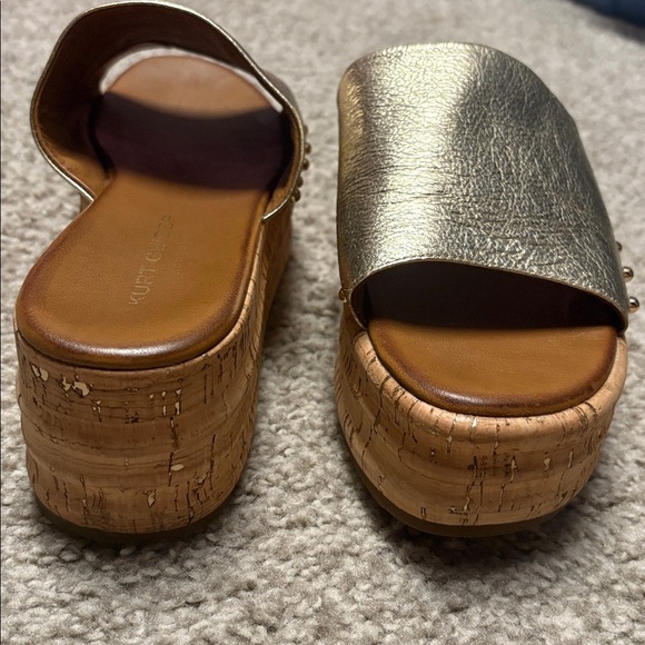 Kurt Geiger 'London Maci' Metallic Flatform Sandals with a cork platform sole - Picture 5 of 12